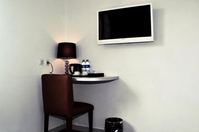 Imagen de la habitación del Hotel Maven Fatmawati. Foto 5