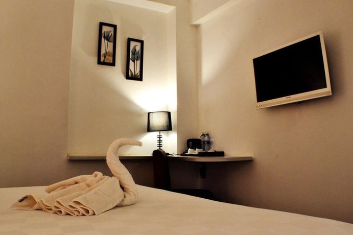 Imagen de la habitación del Hotel Maven Fatmawati. Foto 9