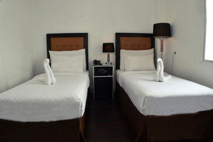 Imagen de los interiores del Hotel Maven Fatmawati. Foto 15