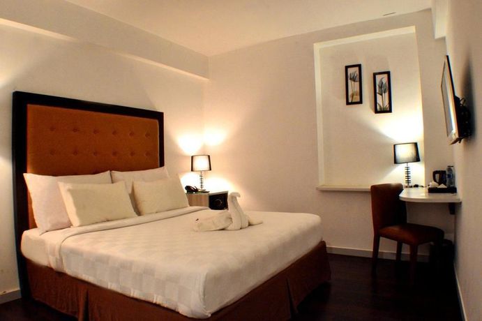 Imagen de la habitación del Hotel Maven Fatmawati. Foto 13