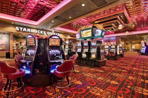Imagen general del Hotel Maverick Hotel and Casino By Red Lion Hotels. Foto 1