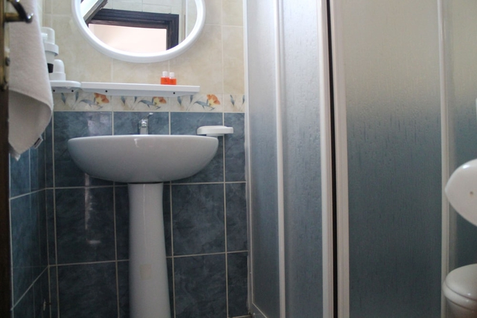 Imagen de la habitación del Hotel Mavi Belce. Foto 13
