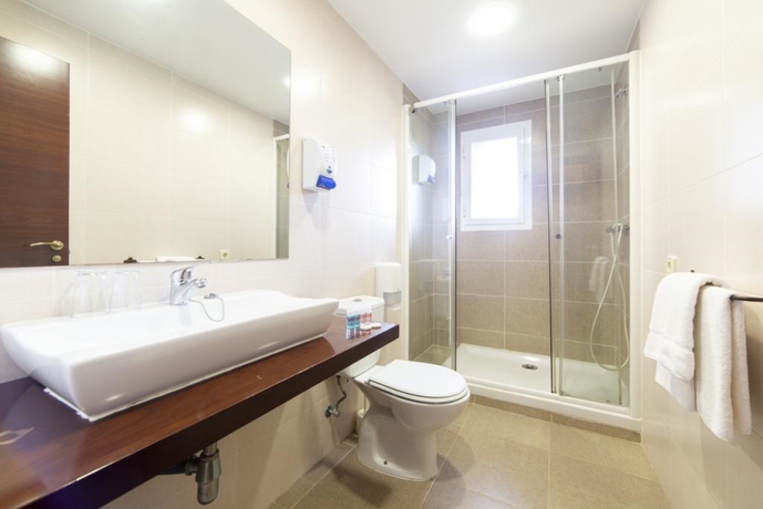 Imagen de la habitación del Hotel Mavi, La Cabrera. Foto 12