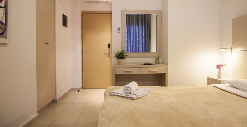 Imagen de la habitación del Hotel Mavridis. Foto 5