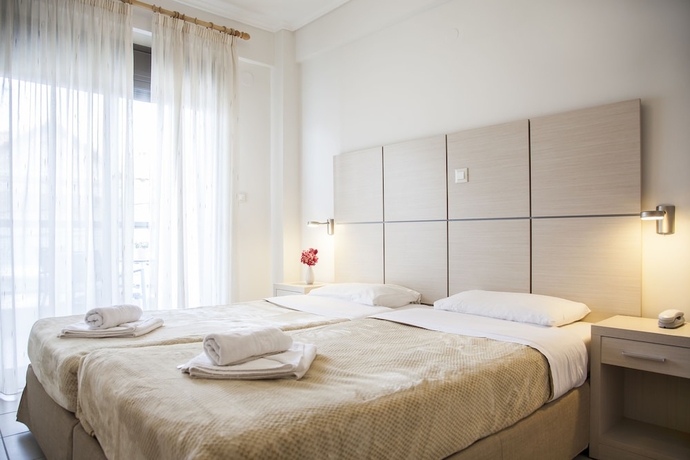 Imagen de la habitación del Hotel Mavridis. Foto 15