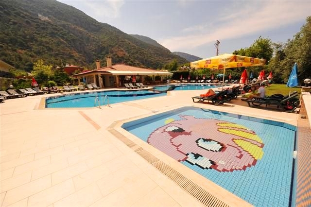 Imagen general del Hotel Mavruka. Foto 3