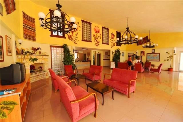 Imagen general del Hotel Mavruka. Foto 11
