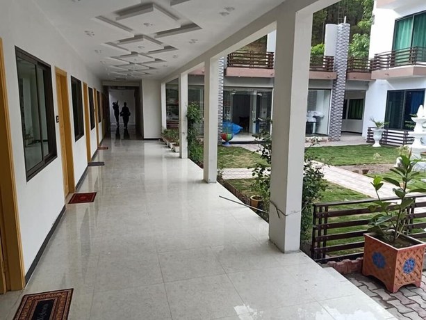 Imagen de la habitación del Hotel Mawa Balakot. Foto 16