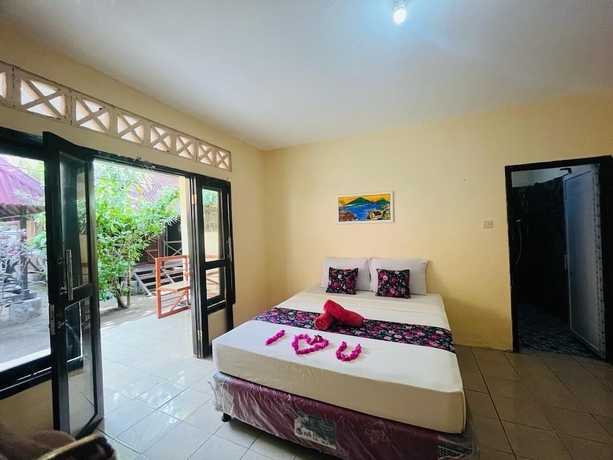 Imagen de la habitación del Hotel Mawar Bungalow. Foto 10