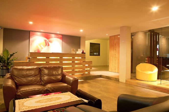 Imagen de los interiores del Hotel Mawar. Foto 15