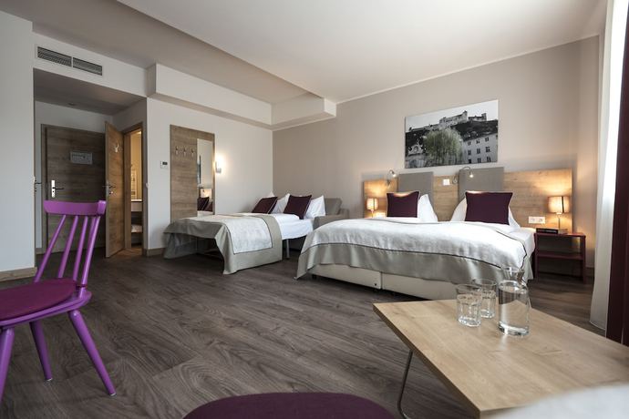 Imagen de la habitación del Hotel Max 70. Foto 2