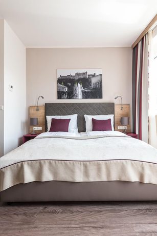 Imagen de la habitación del Hotel Max 70. Foto 8