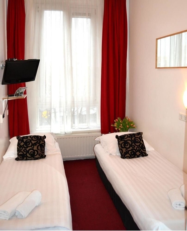 Imagen de la habitación del Hotel Max Amsterdam. Foto 2