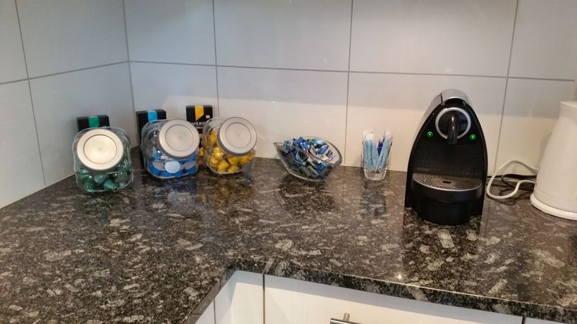 Imagen de la habitación del Hotel Max Aviation Villa and Apartments. Foto 6