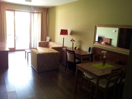 Imagen general del Hotel Max Balaton Apartman. Foto 11