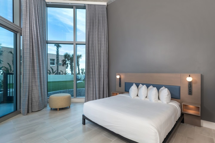 Imagen de la habitación del Hotel Max Beach Resort. Foto 3