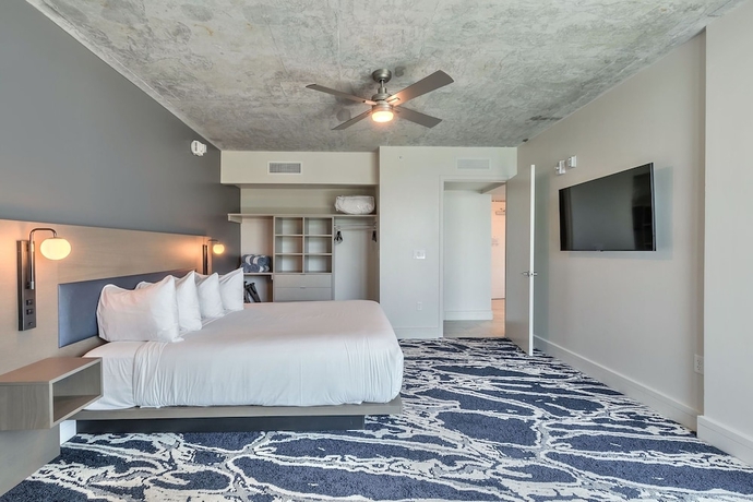 Imagen de la habitación del Hotel Max Beach Resort. Foto 7