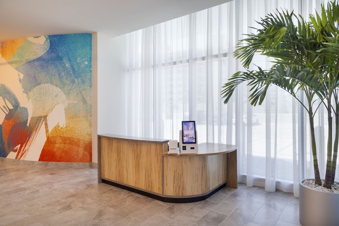 Imagen de los interiores del Hotel Max Beach Resort. Foto 19