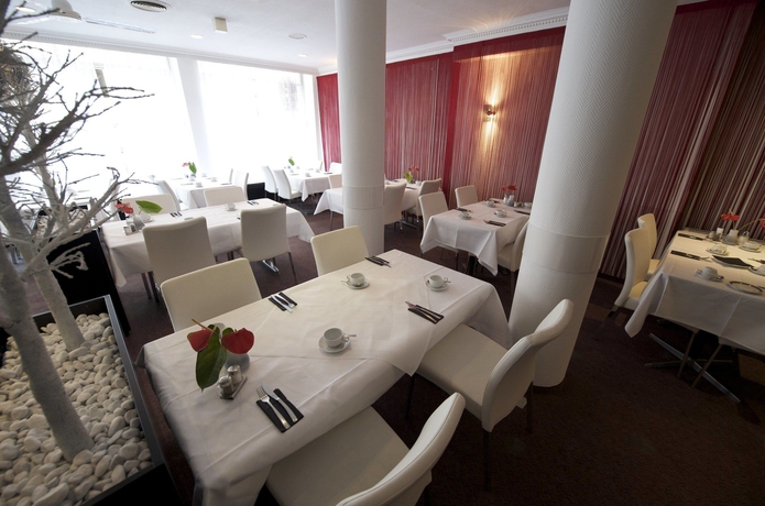 Imagen del bar/restaurante del Hotel Max Brown Midtown, Part Of Sircle Collection. Foto 3