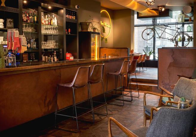 Imagen del bar/restaurante del Hotel Max Brown Museum Square. Foto 4