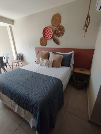 Imagen de la habitación del Hotel Max Carneiros. Foto 11