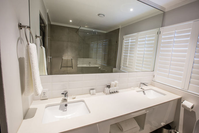 Imagen de la habitación del Hotel Max Executive Apartments. Foto 10