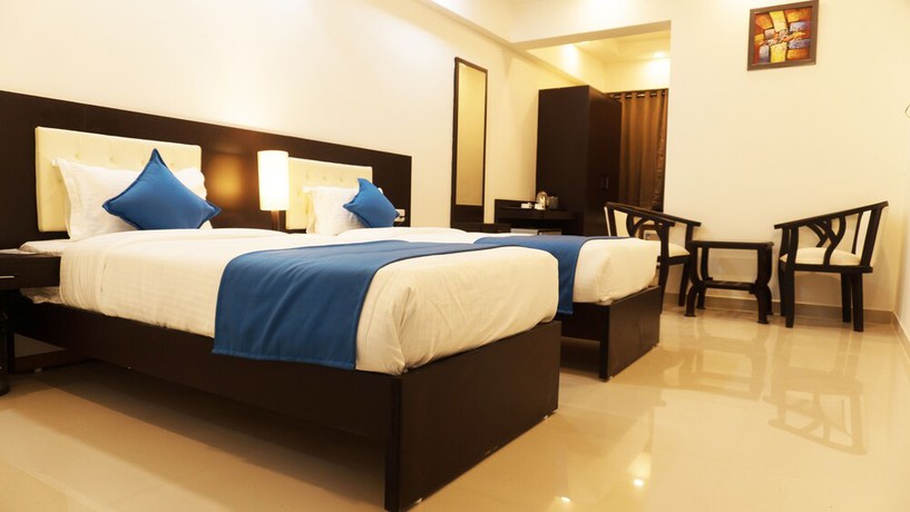 Imagen de la habitación del Hotel Max Inn, Katihar. Foto 5