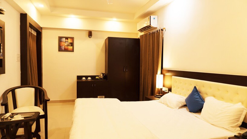Imagen de la habitación del Hotel Max Inn, Katihar. Foto 6
