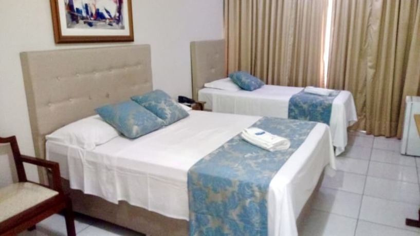 Imagen de la habitación del Hotel Max, N&uacute;cleo Bandeirante. Foto 11
