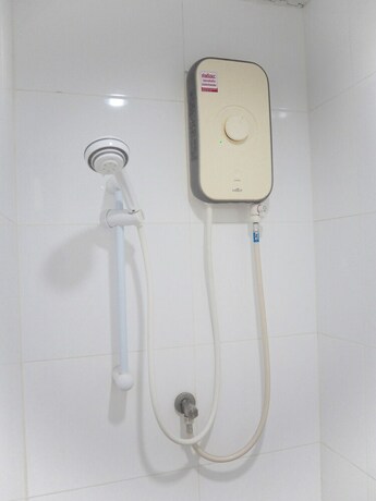 Imagen de la habitación del Hotel Max Pavillage Bangkok. Foto 23