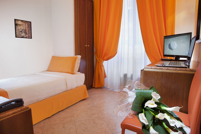 Imagen de la habitación del Hotel Max, Roma. Foto 8