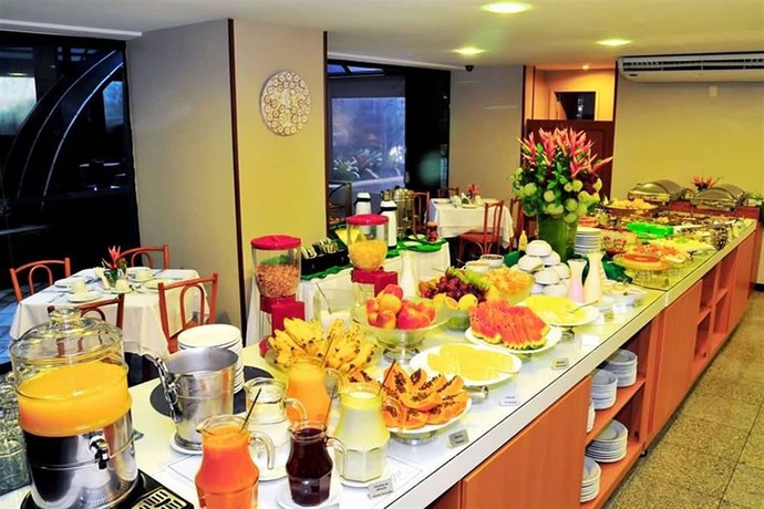 Imagen del bar/restaurante del Hotel Max Savassi Apart Service. Foto 3