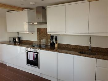 Imagen de los interiores del Hotel Max Serviced Commercial Road. Foto 13