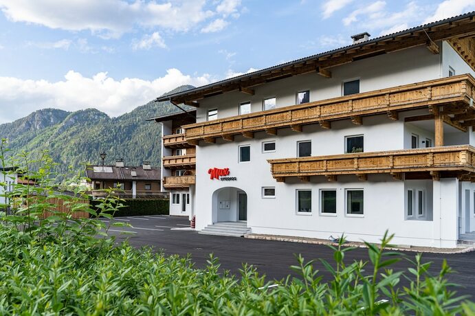 Imagen general del Hotel Max Studios and Apartments Zillertal. Foto 7