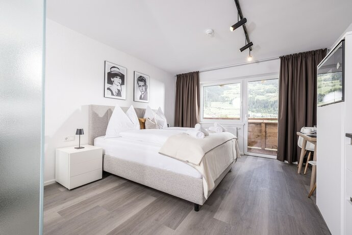 Imagen de la habitación del Hotel Max Studios and Apartments Zillertal. Foto 9