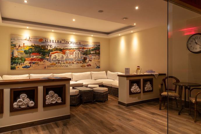 Imagen de la piscina del Hotel Max am Meer K&uuml;hlungsborn. Foto 20