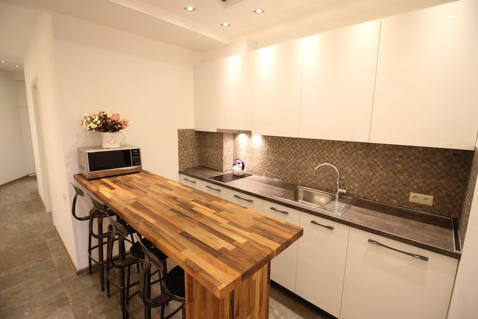 Imagen de la habitación del Hotel Maxela and Suites. Foto 12