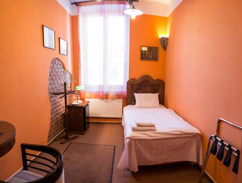 Imagen de la habitación del Hotel Maxi, Uherske Hradiste. Foto 10