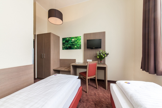 Imagen de la habitación del Hotel Maxim Düsseldorf City. Foto 3