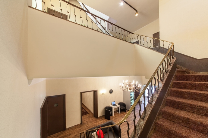 Imagen de los interiores del Hotel Maxim Düsseldorf City. Foto 15