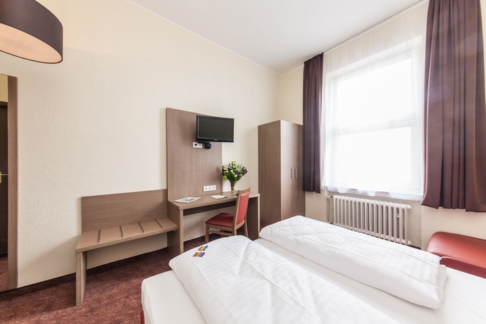 Imagen de la habitación del Hotel Maxim Düsseldorf City. Foto 8