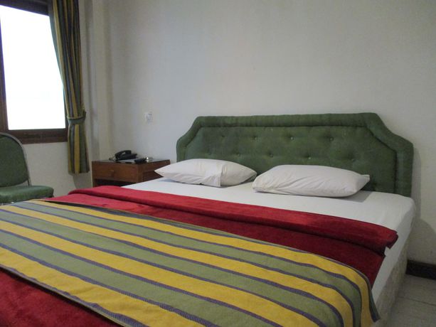 Imagen de la habitación del Hotel Maxim, Kwitang. Foto 6