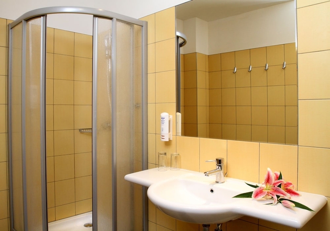 Imagen de la habitación del Hotel Maxim, Marianske Lazne. Foto 10