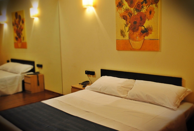 Imagen de la habitación del Hotel Maxim, Ospedaletto Lodigiano. Foto 9