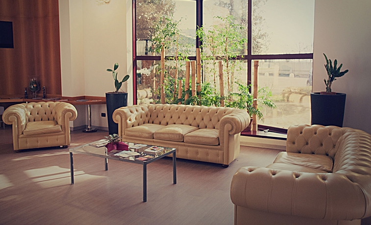 Imagen de los interiores del Hotel Maxim, Ospedaletto Lodigiano. Foto 16