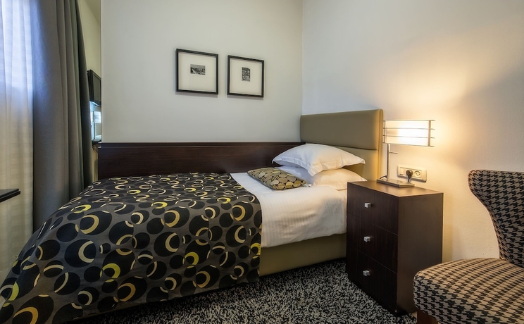 Imagen de la habitación del Hotel Maxim Tel Aviv. Foto 5