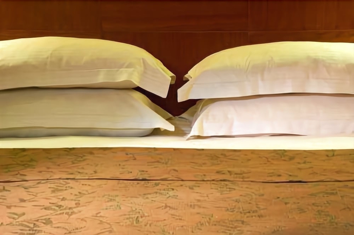 Imagen de la habitación del Hotel Maxim Tel Aviv. Foto 12