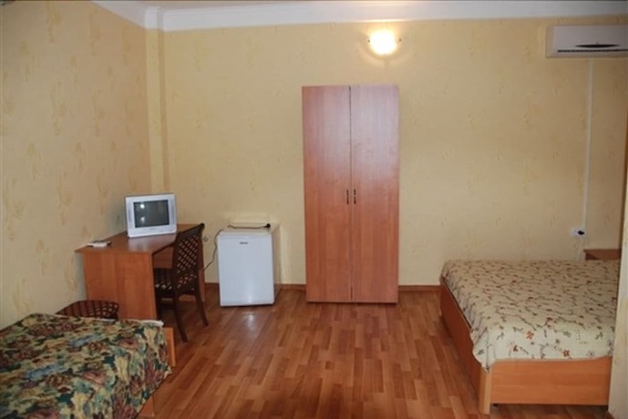 Imagen de la habitación del Hotel Maxim, Tuaps&eacute;. Foto 9