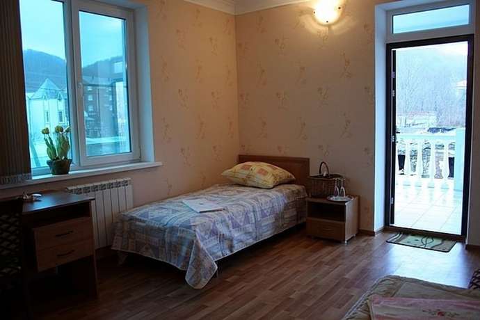 Imagen de la habitación del Hotel Maxim, Tuaps&eacute;. Foto 15