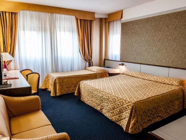 Imagen general del Hotel Maxim, Verona. Foto 3